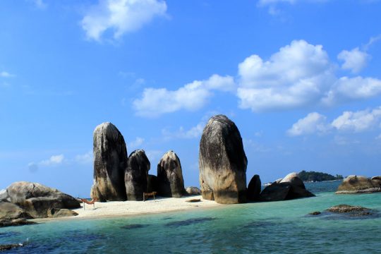 Pulau BAtu Berlayar