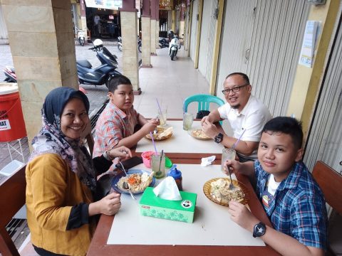 Makanan Lezat Khas Belitung yang Menggugah selera - Agatha Tour