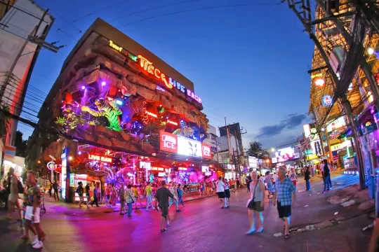 patong city - phuket phi phi island tour