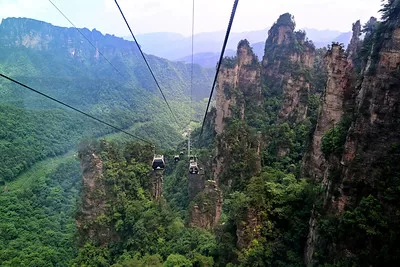 paket tour ke zhangjiajie